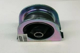 SOPORTE DE MOTOR DELANTERO