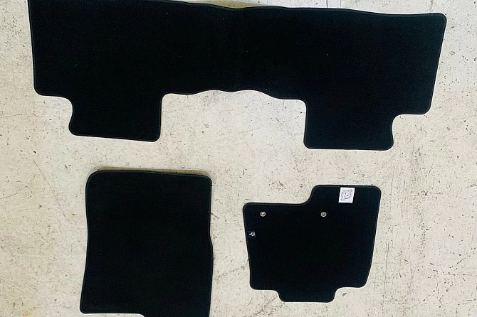 JUEGO DE ALFOMBRILLAS