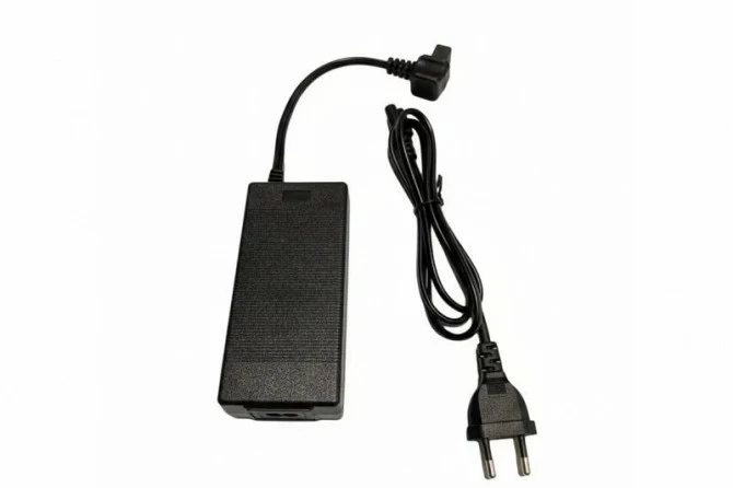 Cargador Adaptador AC/DC 14.5V 6A (87W)