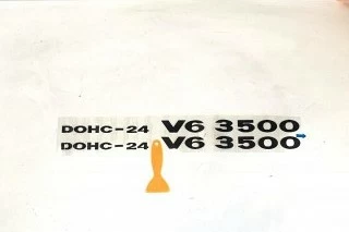 PEGATINA LATERAL DOHC-24 V6 3500 (NEGRO)