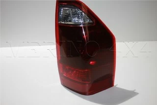 PILOTO TRASERO DERECHO