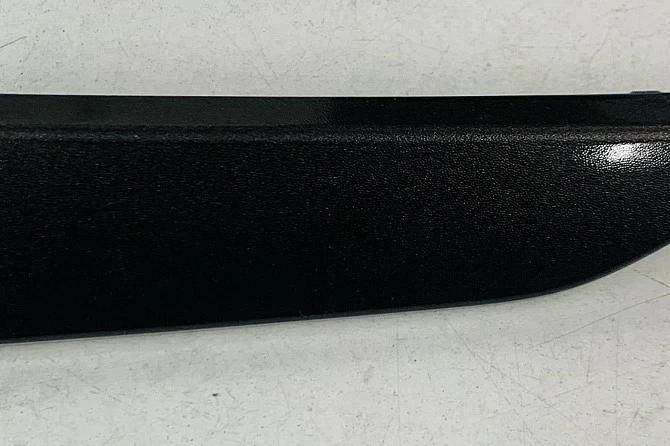 EMBELLECEDOR PARACHOQUES DELANTERO