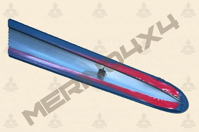 MOLDURA PUERTA DELANTERA DERECHA