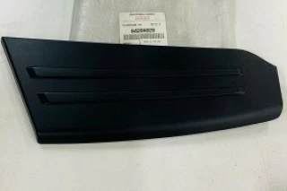 TAPA PARACHOQUE TRASERO