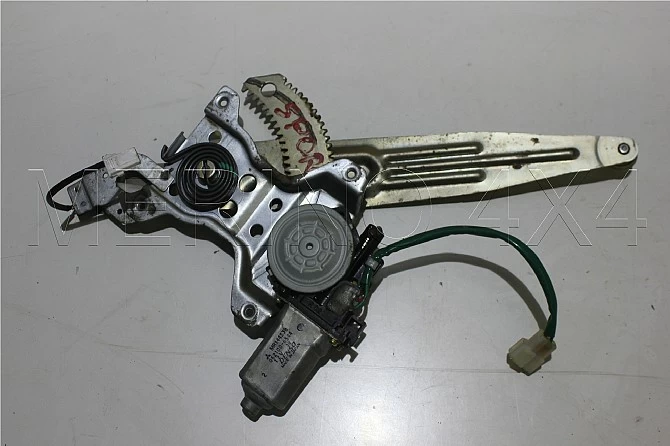 ELEVALUNAS ELECTRICO TRASERO DERECHO L200 Y MONTERO SPORT (ARTICULO RECUPERADO)