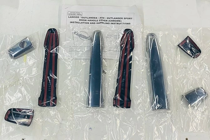 CUBIERTAS CROMADAS DE MANETAS