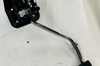 PEDAL DE EMBRAGUE