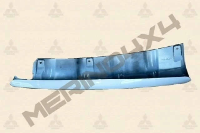 MOLDURA INFERIOR DEL PARACHOQUES TRASERO