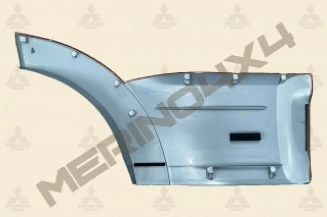 MOLDURA DE LA PUERTA TRASERA IZQUIERDA
