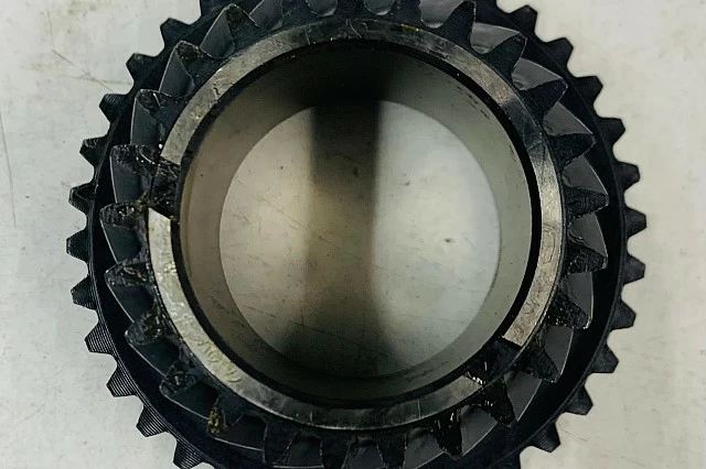 PI�ON DE ENGRANJE DE EJE PRINCIPAL M/T 3� MARCHA