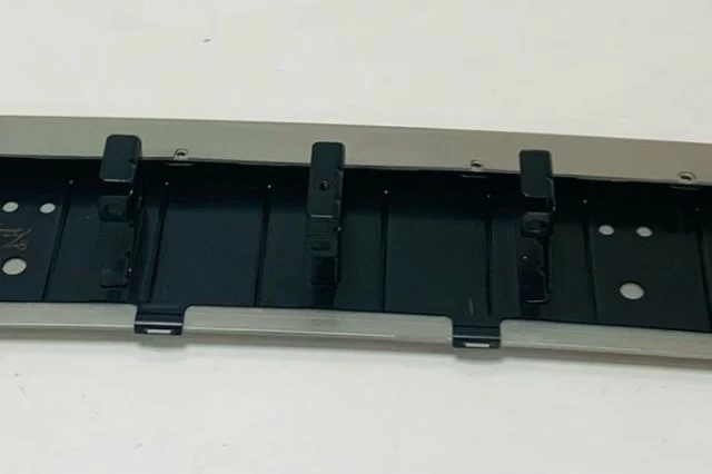 PARTE ALTA PARACHOQUES DELANTERO PARA UN ALETAS ANCHAS