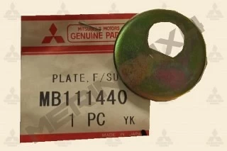 PLACA PARA EL EJE DEL BRAZO INFERIOR DE LA SUSPENSION