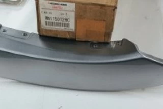 GUARDABARROS DERECHO