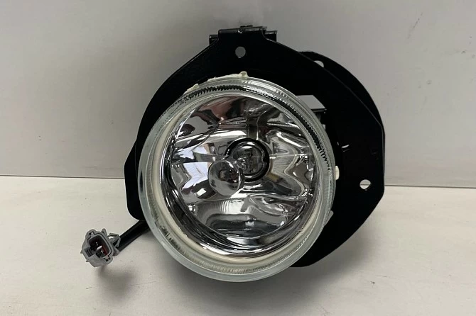 FARO ANTINIEBLA IZQUIERDO